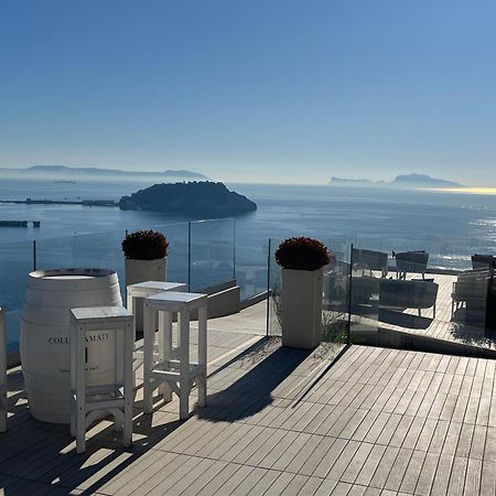 Holiday Home Un Posto Solare Napels Buitenkant foto